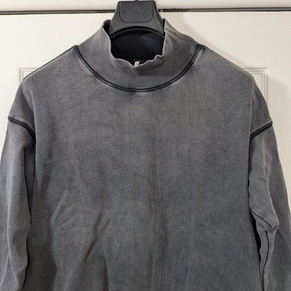 Free People Grey mock neck Sweatshirt - Size S - Picture 2 of 10